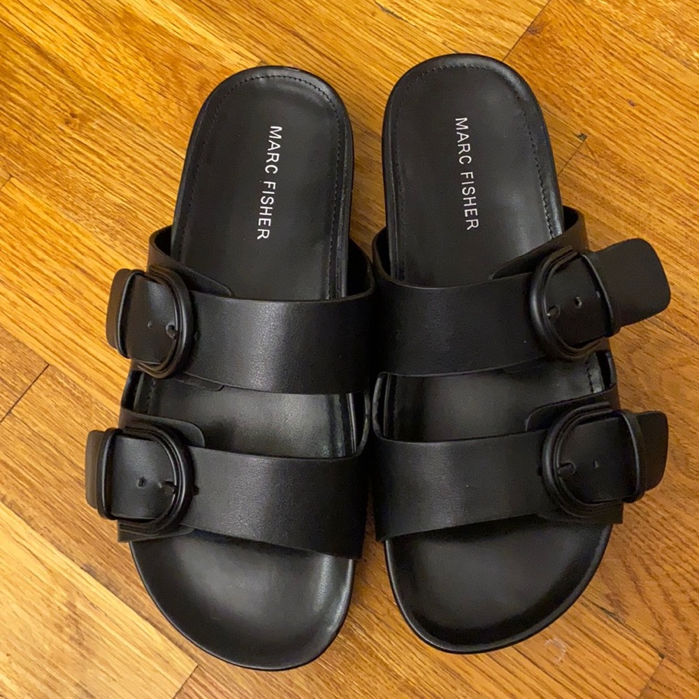 NWT Marc Fisher Sandals